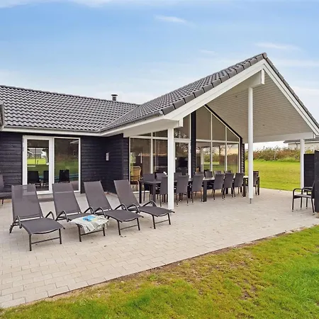 Sibbe - 500m To The Fjord By Interhome *